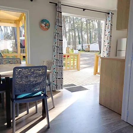 Campsite Mobil A Dans Les Landes Pres De La