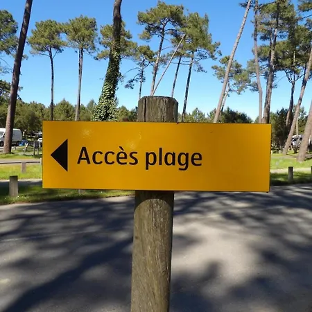 Campsite Mobil A Dans Les Landes Pres De La