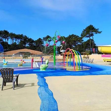 Mobil-home Climatise - Terrasse Et Portillon - Proche Ocean