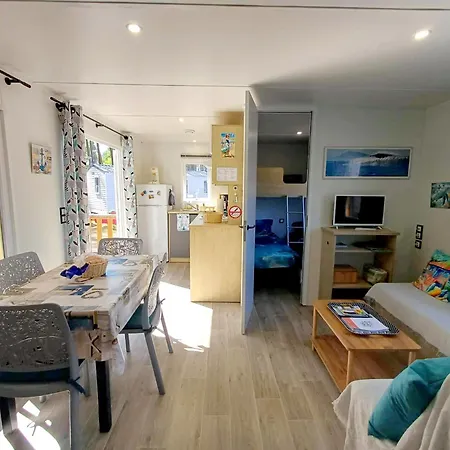 Mobil-home Climatise - Terrasse Et Portillon - Proche Ocean