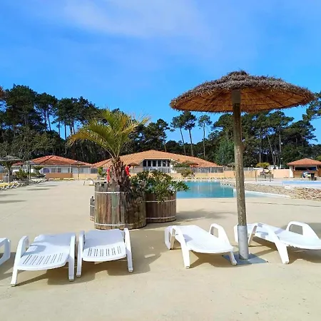 Kemp Mobil-home Climatise - Terrasse Et Portillon - Proche Ocean *