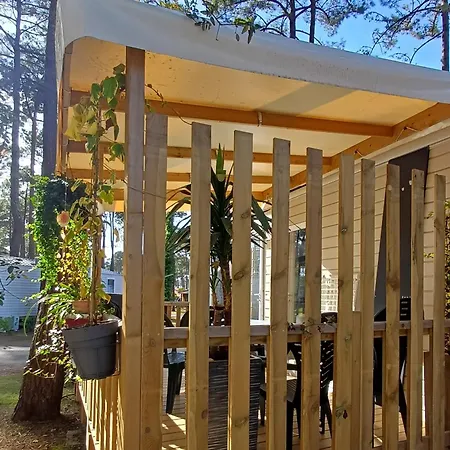 Mobil-home Climatise - Terrasse Et Portillon - Proche Ocean Seignosse