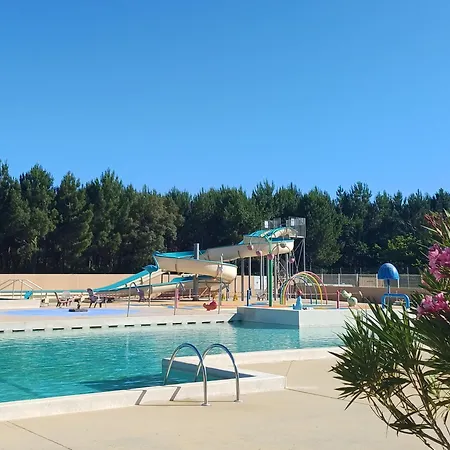 Mobil-home Climatise - Terrasse Et Portillon - Proche Ocean Kemp *