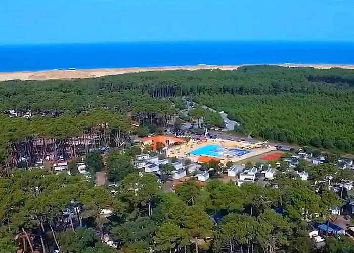 Mobil-Home Camping 4 Etoiles Plage A 800M Terrasse Vegetalisee Piscine Кемпинг *