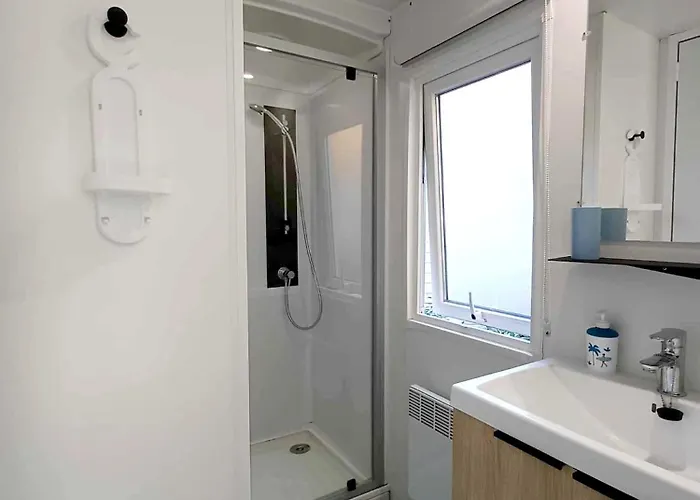Кемпинг Mobil-Home Camping 4 Etoiles Plage A 800M Terrasse Vegetalisee Piscine *