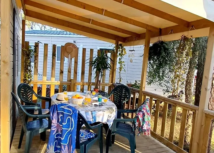 Кемпинг Mobil-Home Camping 4 Etoiles Plage A 800M Terrasse Vegetalisee Piscine Сеньос